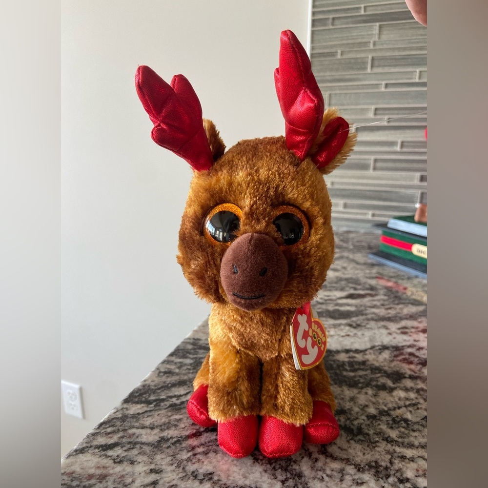 ❤️4 for $25❤️ Ty beanie boo - maple -Christmas series